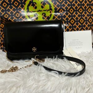 Tory Burch Emerson Patent  Black Chain Wallet